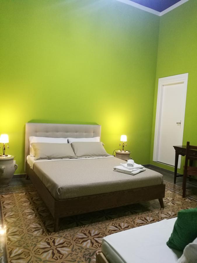 Volturno 106 Bed & Breakfast Palermo Exterior foto