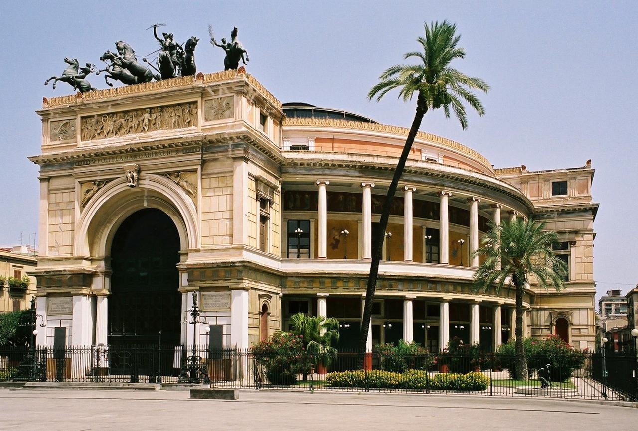 Volturno 106 Bed & Breakfast Palermo Exterior foto